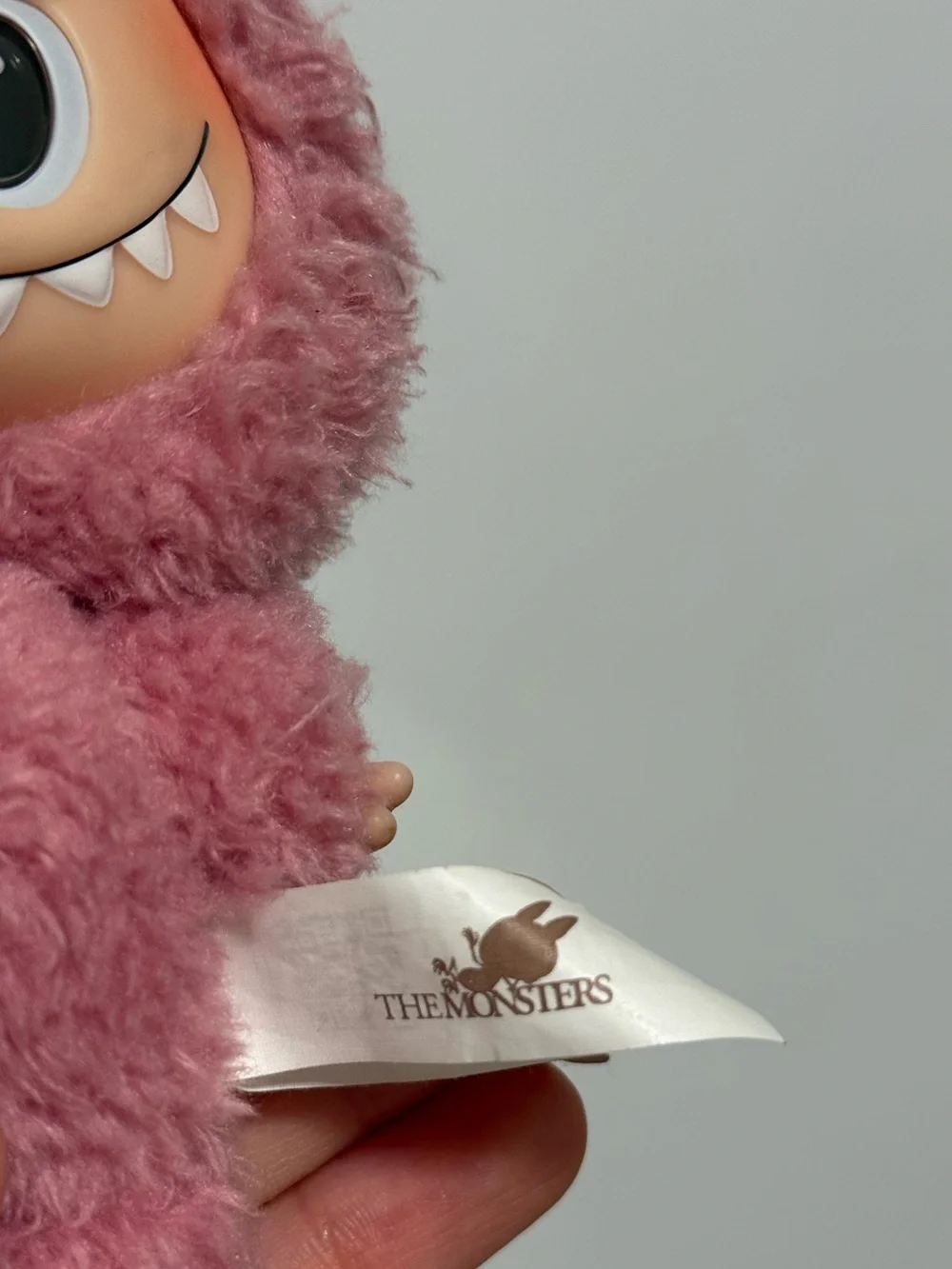 Pop Mart Labubu THE MONSTERS Exciting Macaron Vinyl Face 'Lychee Berry' - Picture 6 of 7